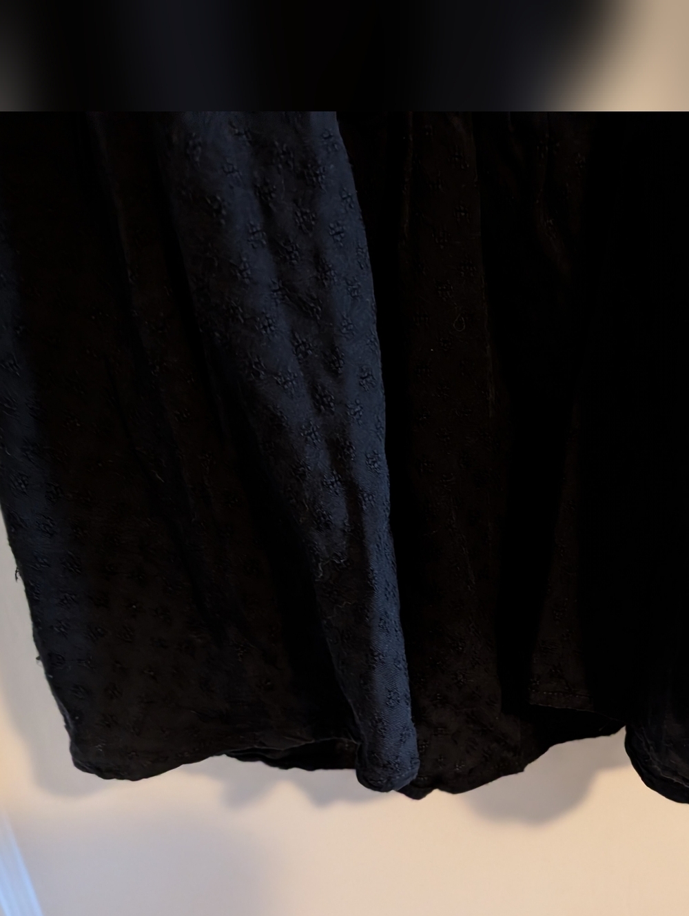 torrid Black Textured Puff Sleeve Peplum Sweetheart Blouse - Picture 5 of 13